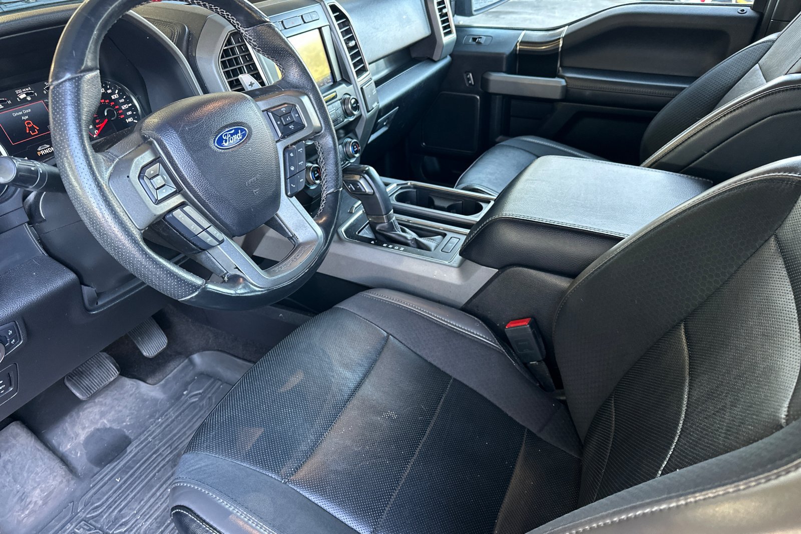 Used 2020 Ford F150 Raptor w/ Equipment Group 802A Luxury AWD/4WD image 9