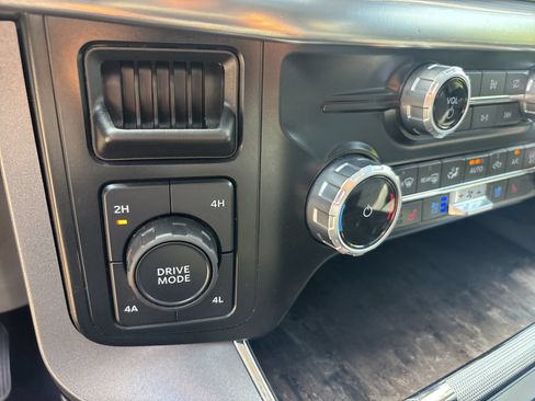 Certified 2023 Ford F150 Lariat w/ Equipment Group 502A High AWD/4WD image 25
