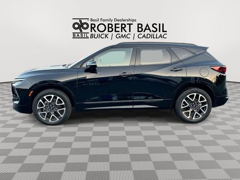 Used 2023 Chevrolet Blazer RS w/ Driver Confidence II Package AWD/4WD image 5