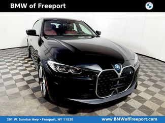 Used 2024 BMW i4 eDrive35 w/ Convenience Package RWD video 1