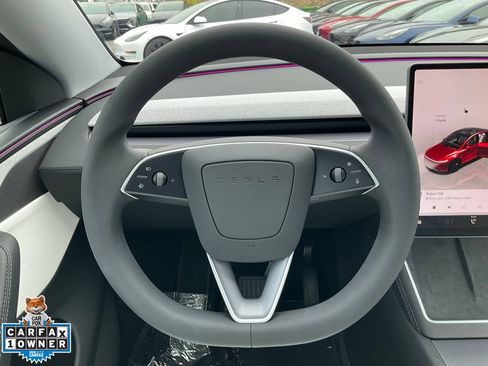 Used 2026 Tesla Model Y 2WD image 40