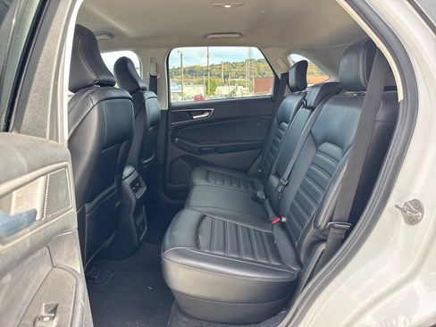 Used 2022 Ford Edge SEL image 8