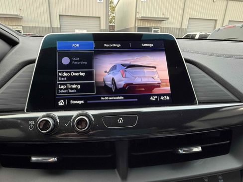 Used 2024 Cadillac CT4 V Blackwing w/ Technology Package image 31