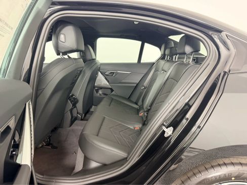 New 2027 BMW i5 eDrive40 w/ M Sport Package RWD image 16