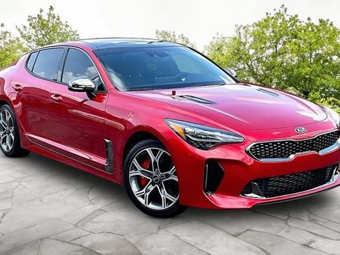 Used 2019 Kia Stinger GT2 AWD/4WD image 10