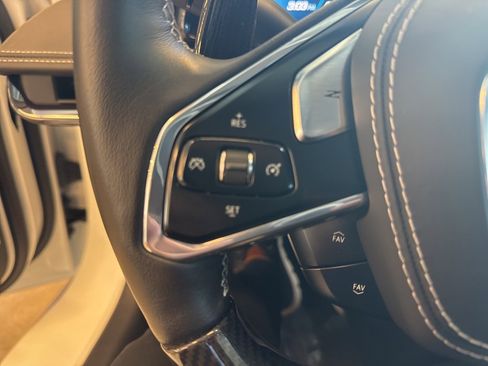 Used 2023 Chevrolet Corvette Z06 w/ Engine Appearance Package image 27