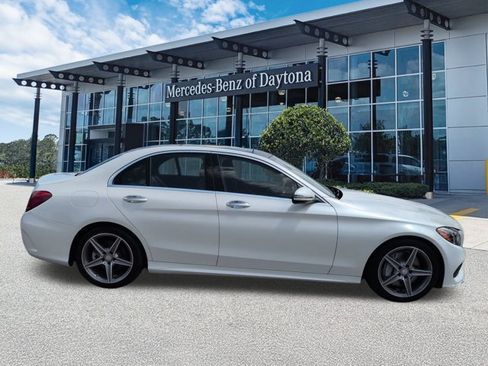 Used 2017 Mercedes-Benz C 300 Sedan image 3