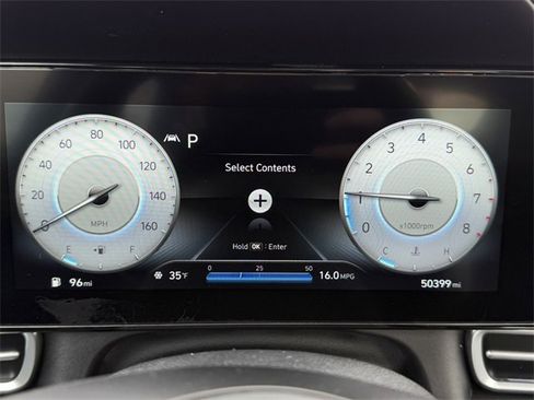 Used 2023 Hyundai Elantra Limited image 18