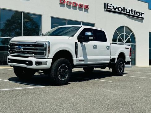 Used 2024 Ford F250 Platinum w/ Tremor Off-Road Package AWD/4WD image 2