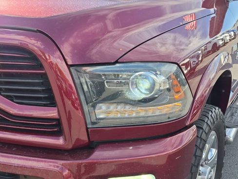 Used 2018 RAM 2500 Laramie w/ Sport Appearance Group AWD/4WD image 12
