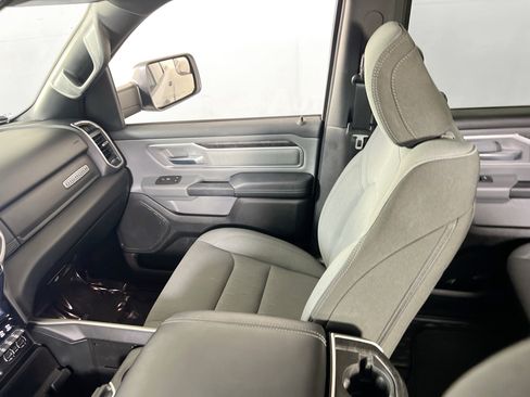Used 2023 RAM 1500 Big Horn AWD/4WD image 23