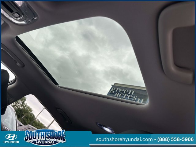Certified 2024 Hyundai Kona Limited AWD/4WD image 21