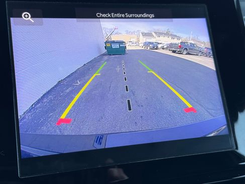 Used 2022 Jeep Grand Cherokee L Laredo image 28