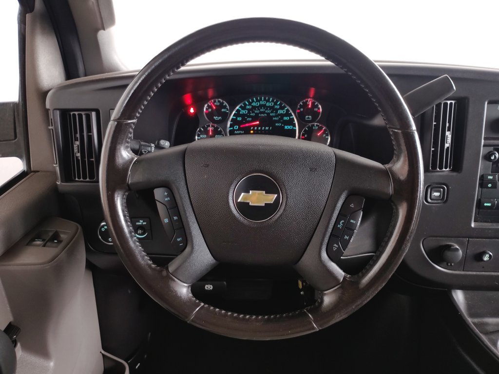 Used 2020 Chevrolet Express 3500 LS RWD image 24
