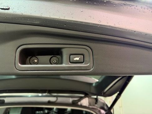 Used 2022 Honda Pilot Special Edition image 8