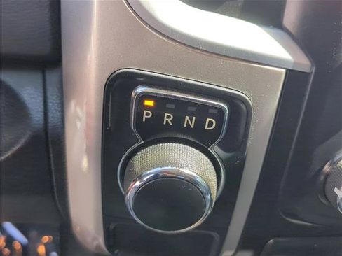 Used 2016 RAM 1500 Classic SLT RWD image 25