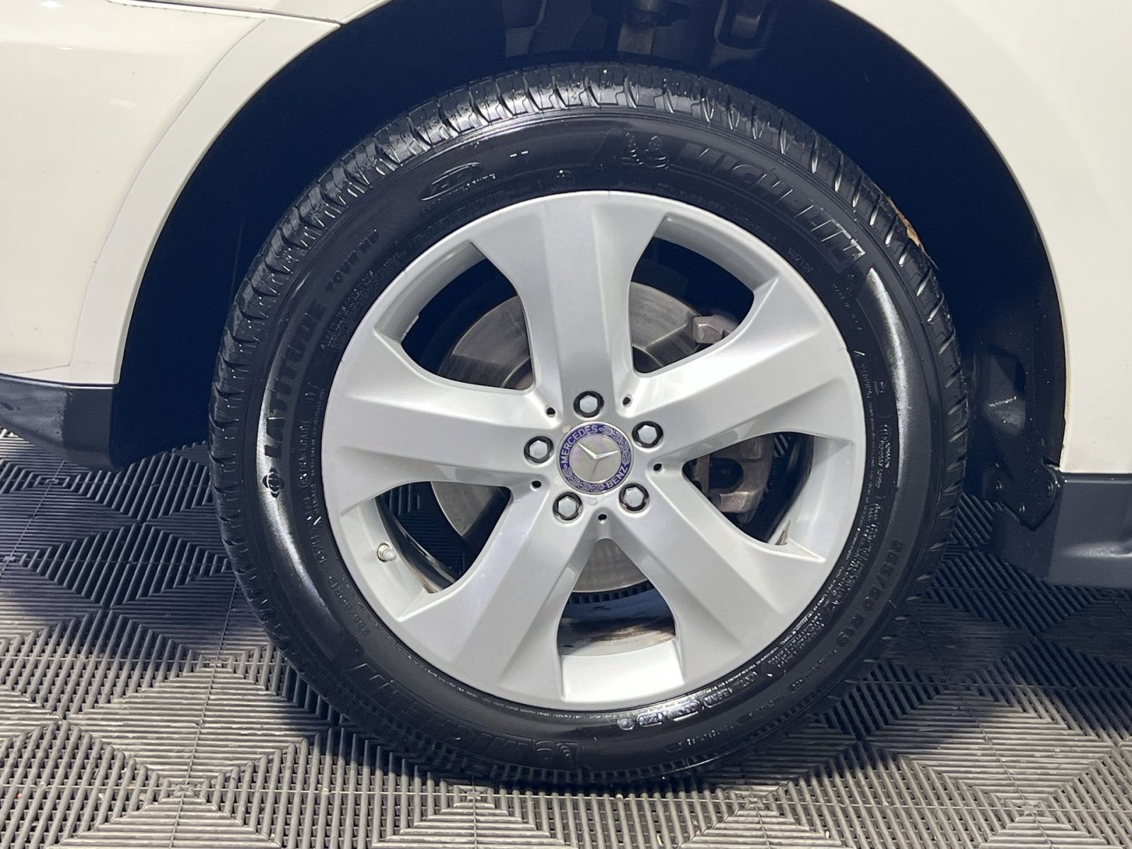 Used 2010 Mercedes-Benz ML 350 BlueTEC 4MATIC image 12