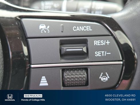 Used 2024 Honda Pilot Elite image 35