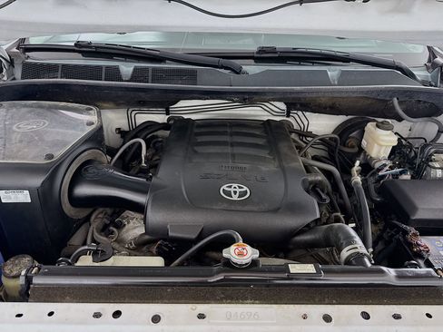 Used 2020 Toyota Tundra Platinum AWD/4WD image 10