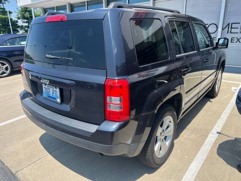 Used 2014 Jeep Patriot Sport w/ Power Value Group AWD/4WD image 3