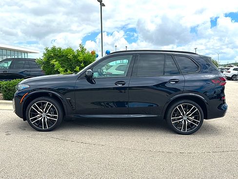 New 2026 BMW X5 xDrive40i w/ M Sport Package AWD/4WD image 5