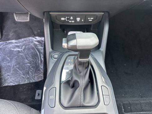 New 2025 Kia K4 EX image 19