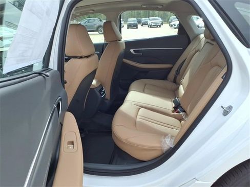New 2026 Hyundai Sonata Limited image 18