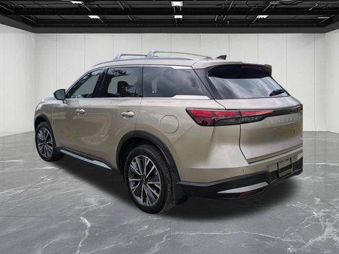 Certified 2026 INFINITI QX60 Luxe w/ Cargo Package AWD/4WD image 4