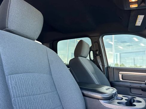 Used 2024 RAM 1500 Warlock AWD/4WD image 16