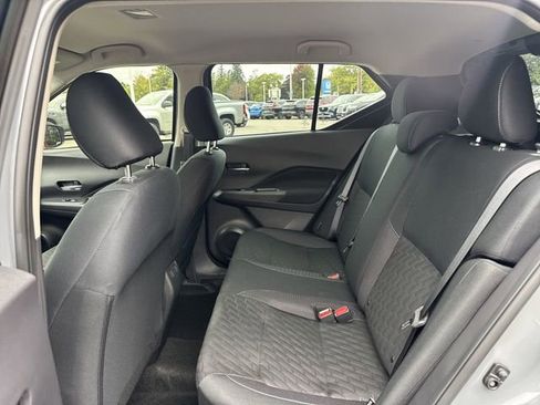 Used 2024 Nissan Kicks SV image 23