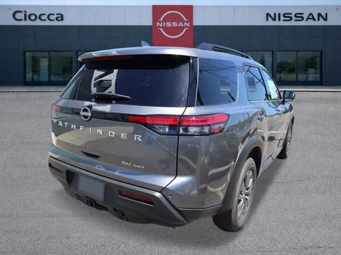 New 2025 Nissan Pathfinder SV w/ SV Premium Package image 4