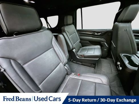 Used 2021 GMC Yukon XL Denali AWD/4WD image 36