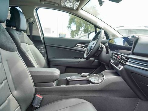 New 2026 Kia Sportage SX Prestige AWD/4WD image 9