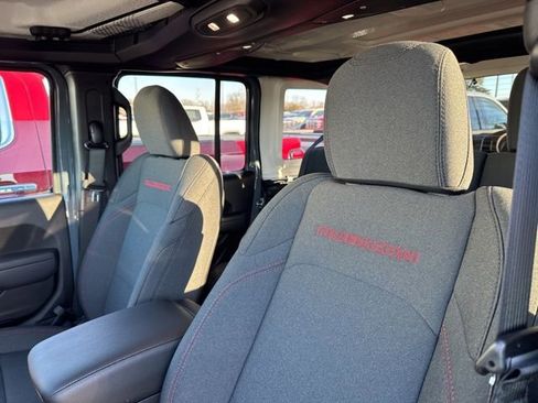 Used 2026 Jeep Wrangler Unlimited Rubicon w/ Safety Group image 14