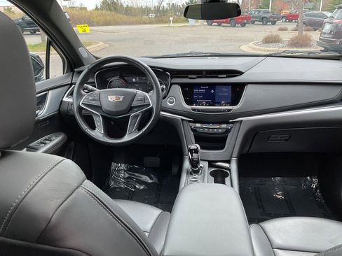 Used 2024 Cadillac XT5 Premium Luxury AWD/4WD image 21