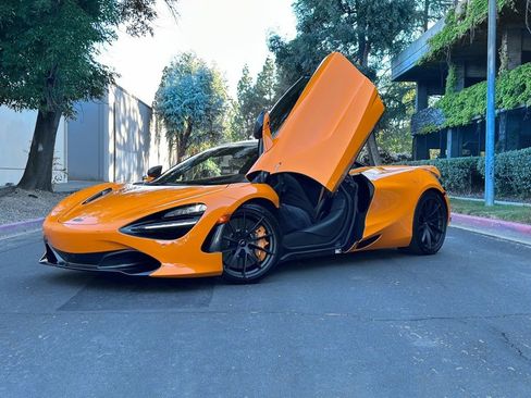 Used 2021 McLaren 720S Performance RWD image 5