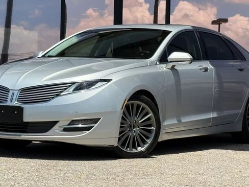 Used 2016 Lincoln MKZ AWD w/ Equipment Group 300A Reserve image 2
