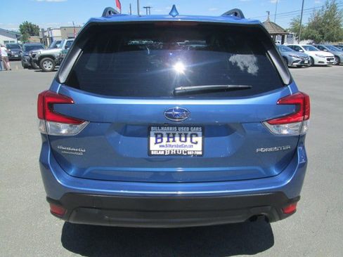 Used 2023 Subaru Forester Premium AWD/4WD image 5