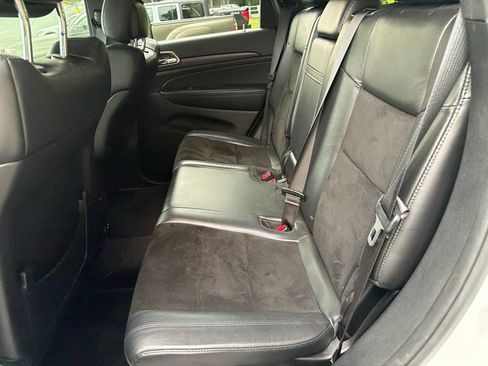Certified 2018 Jeep Grand Cherokee Altitude RWD image 11