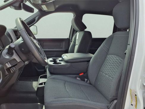 New 2026 RAM 2500 Tradesman AWD/4WD image 16