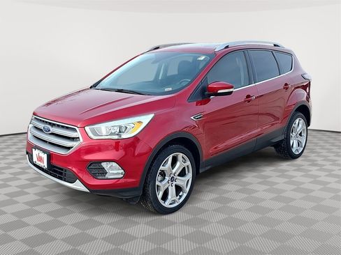 Used 2017 Ford Escape Titanium image 1