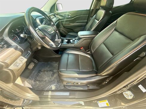 Used 2022 GMC Acadia AT4 w/ Technology Package image 20