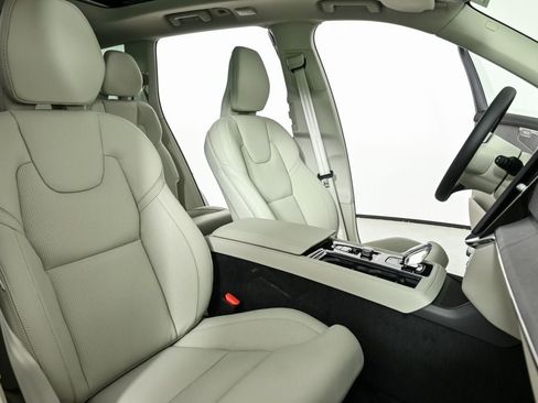 Certified 2026 Volvo XC90 B6 Ultra w/ Protection Package AWD/4WD image 26