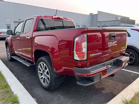 Used 2020 GMC Canyon Denali AWD/4WD image 3