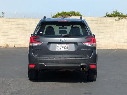 Used 2023 Subaru Forester Limited w/ Popular Package #2 AWD/4WD image 7