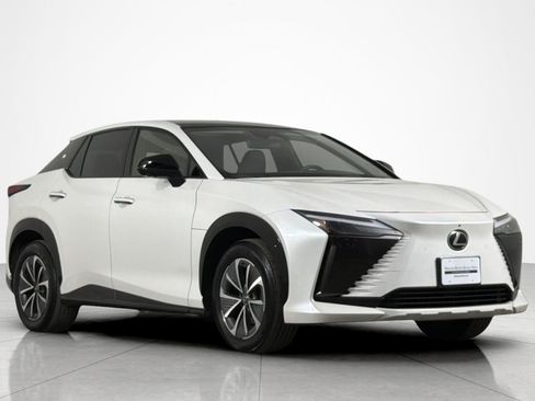 Used 2023 Lexus RZ 450e Premium w/ Technology Package AWD/4WD image 7