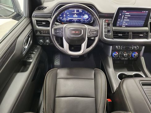 Used 2023 GMC Yukon XL SLT RWD image 19