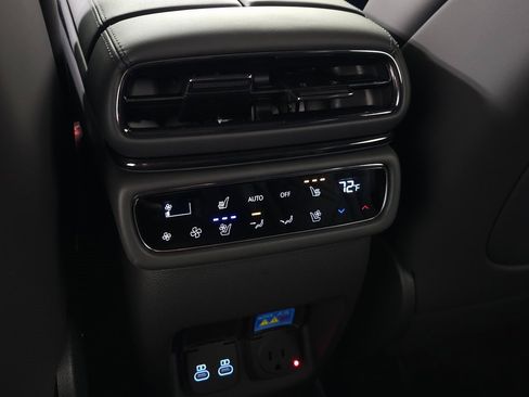 New 2026 Genesis GV80 3.5T Prestige image 36