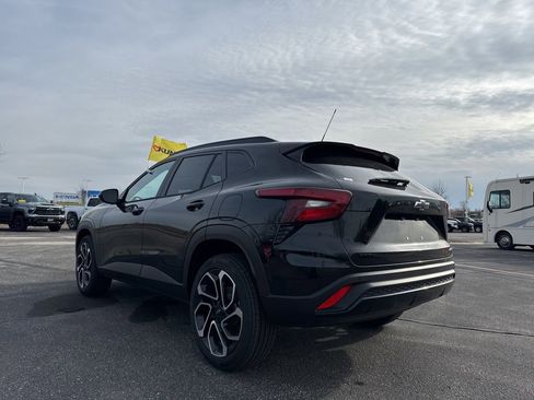 New 2026 Chevrolet Trax RS w/ Driver Confidence Package image 4