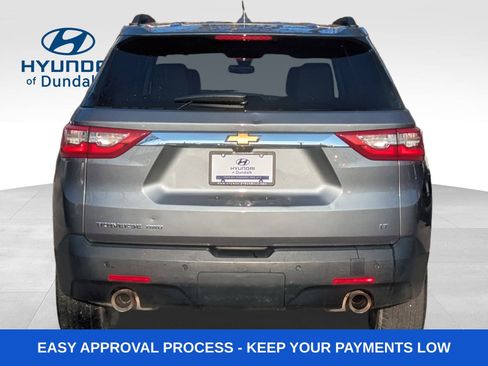 Used 2020 Chevrolet Traverse LT w/ LT Premium Package AWD/4WD image 5